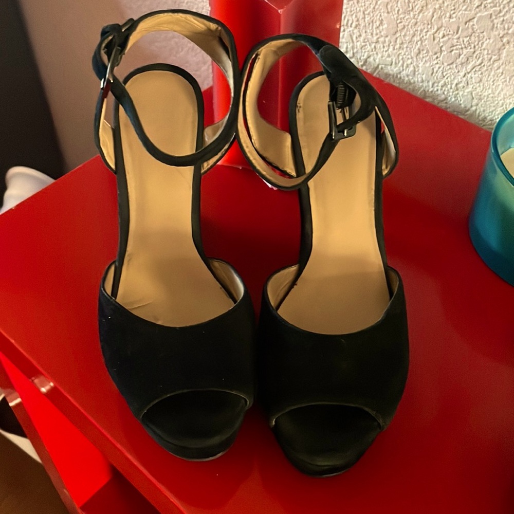 Aqua Ava Black Peep Toe Wedge Heels